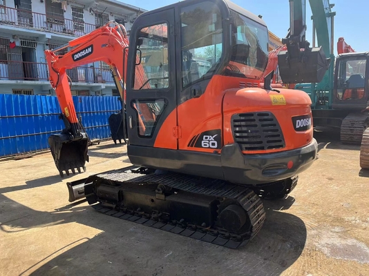 2020 ans DX60 ont utilisé l'excavatrice 20 Ton Capacity de Doosan