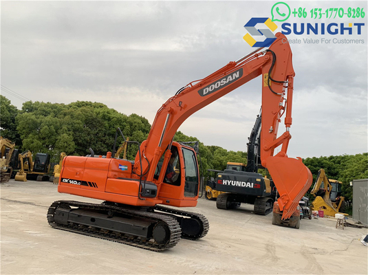 Vente directe d'usine Excavateur à roues Dx140 Excavateur d'occasion