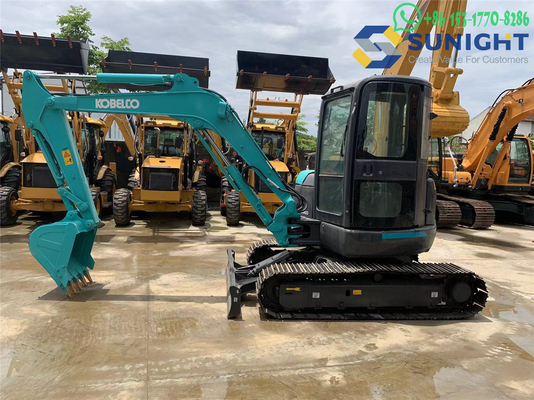 Excavateur KOBELCO Sk55 de 5,5 tonnes utilisé en bon état